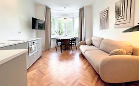 Warsaw Concierge Wiatraczna
